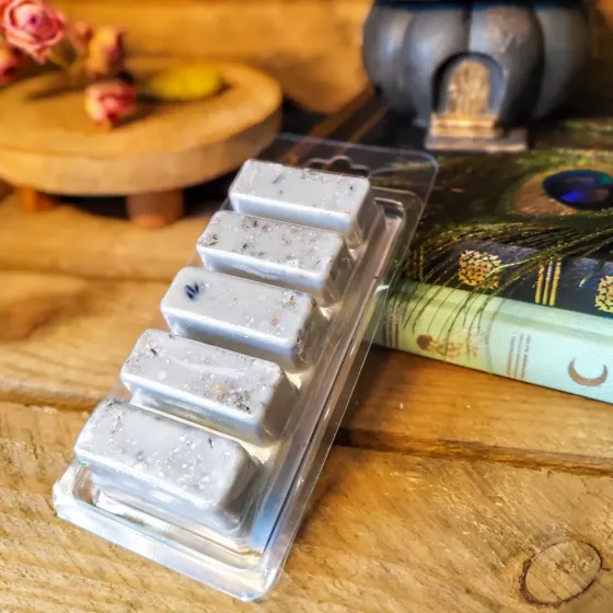 Fondant de cire parfumée - Eclipse de lune, le coup de cœur de la boutique ! Mystérieux, élégant, envoûtant !