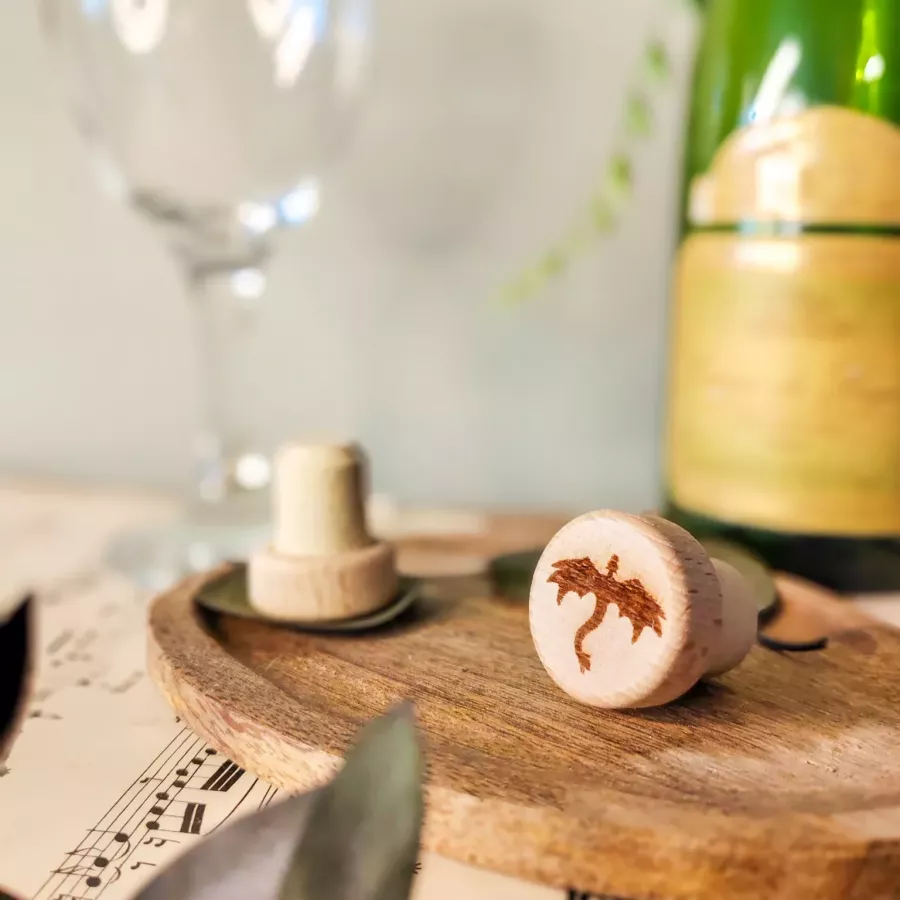 Bouchon bois liège gravé – Dragon volant