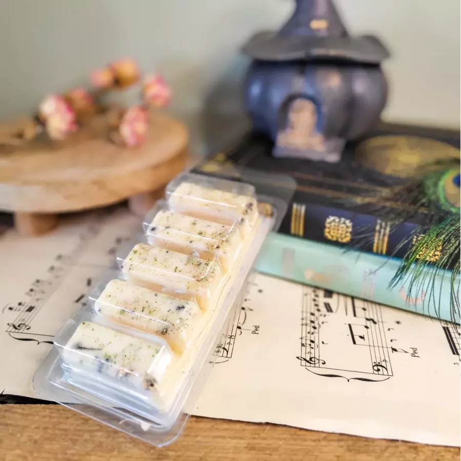 Fondant parfumé vanille caramel avec fleurs séchées – rituel douceur
