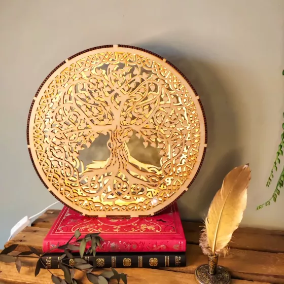 Lueur d’Yggdrasil - Luminaire en bois - 30 cm