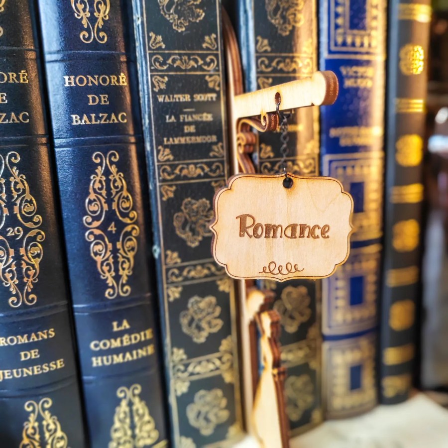 Séparateur de livre décoratif - silhouette & pancarte Romance