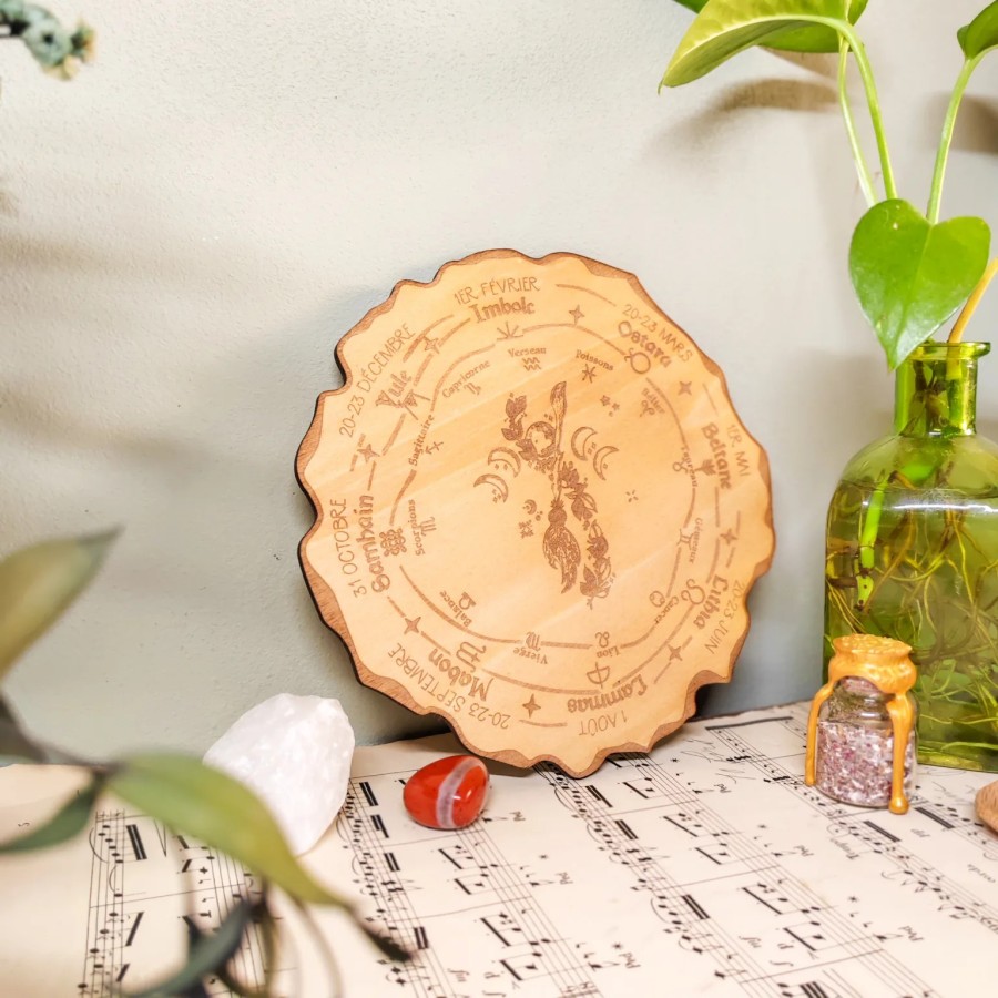 Roue des sabbats en bois