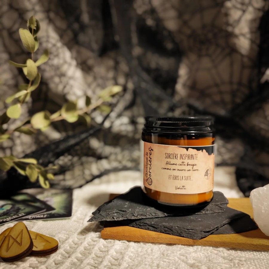 Bougie parfumée 90 g - Sorcière inspirante - Ecris la suite  - Violette