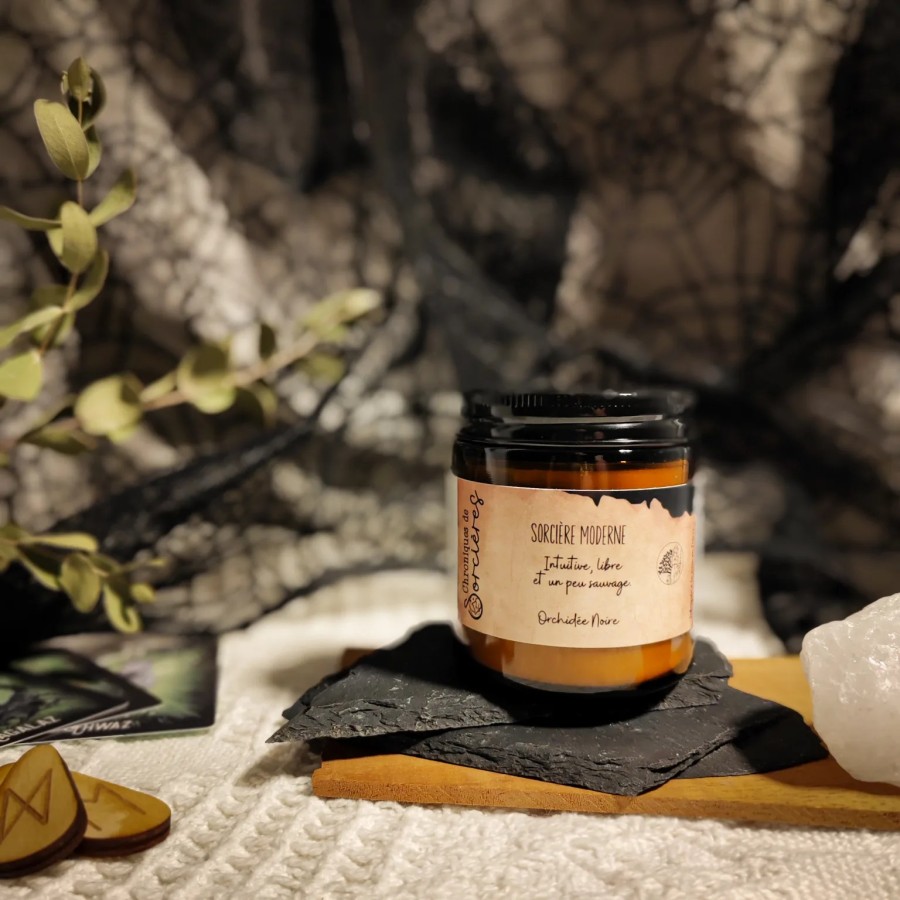Bougie parfumée 90 g - Sorcière moderne - Intuitive et libre  - Orchidée noire