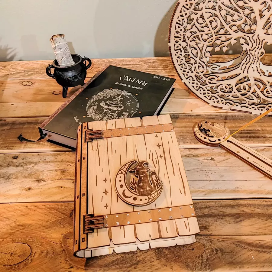 Coffret grimoire en bois Coffret grimoire en bois